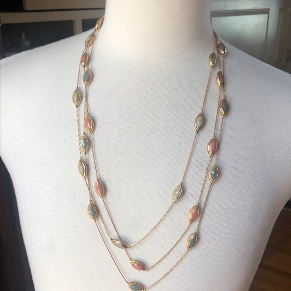 Elegant Multicolor Gold Necklace